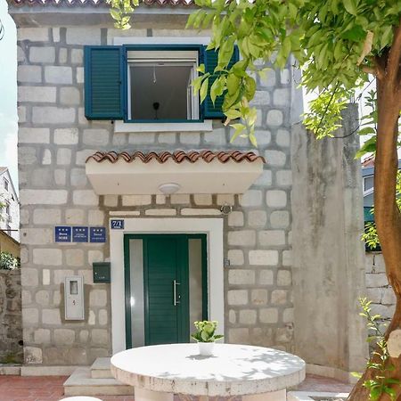 Apartments And Rooms Stone House Split Bagian luar foto